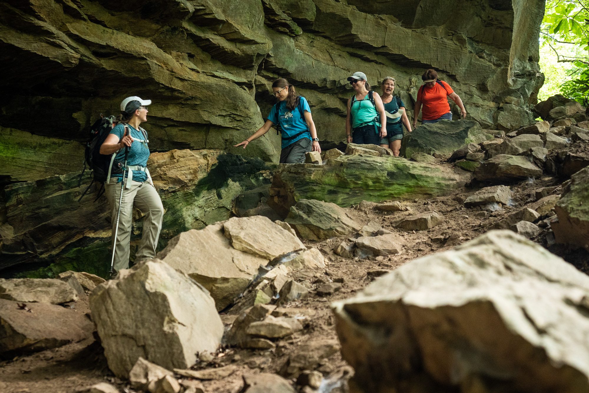 Female hikers girls getaway private hike red river gorge